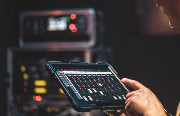 remote-control-sound-settings-from-tablet_1.jpg